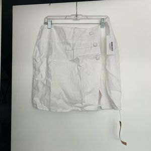BRAND NEW reformation linen skirt. Never worn!!! Tags still on.